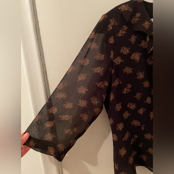 Cynthia Howie 100% silk floral black blouse size 16 - Picture 3 of 6